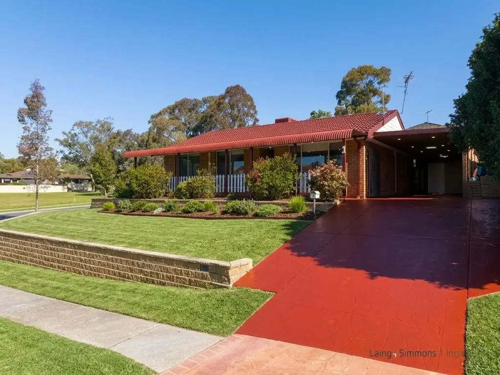 Fully Renovated Modern 3-Bedroom Home in Ambervale