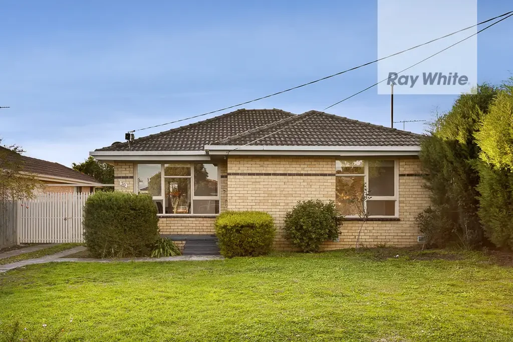 CLASSIC FAMILY HOME!