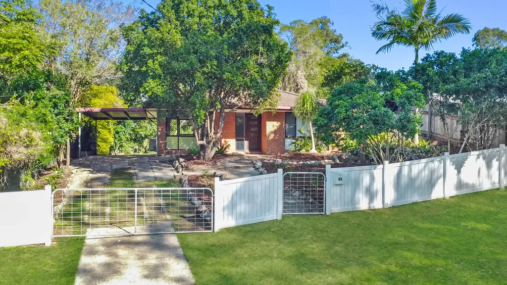 42 Roderick Street, Dayboro, QLD 4521
