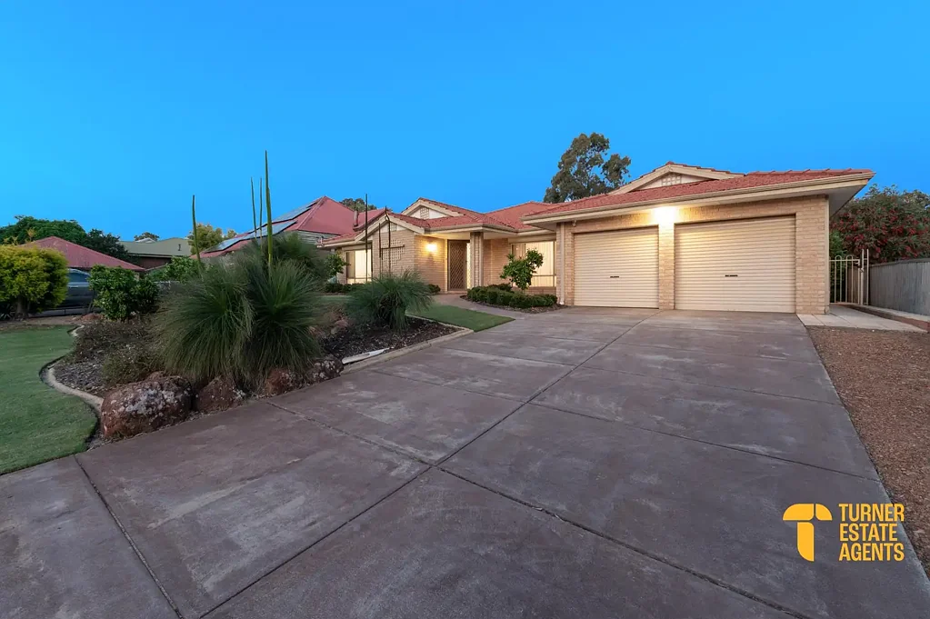28 Trott Road, Lesmurdie, WA 6076