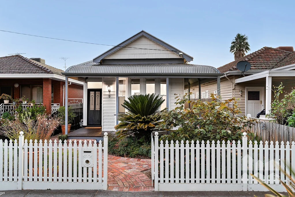 9 Hotham Street, Seddon, VIC 3011