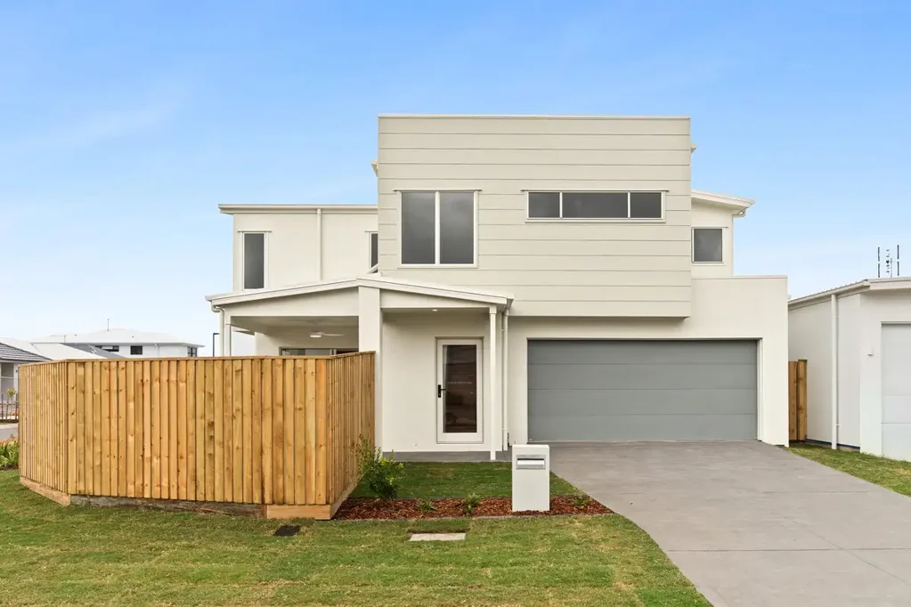 Palmview 3બેડરૂમ SECURE YOUR NEW HOME TODAY!
