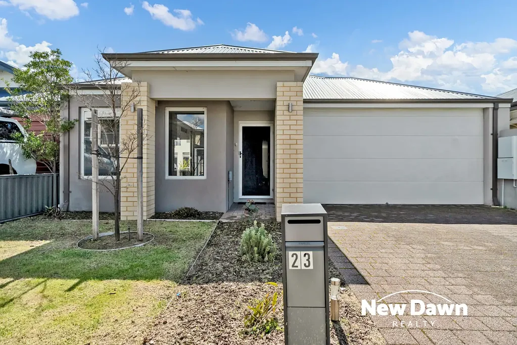Modern Family Home in Brabham!!!