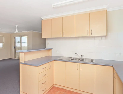 46/115 Clifton Boulevard, Griffith, Murray, 3 ห้องนอน, 2 ห้องน้ำ, House