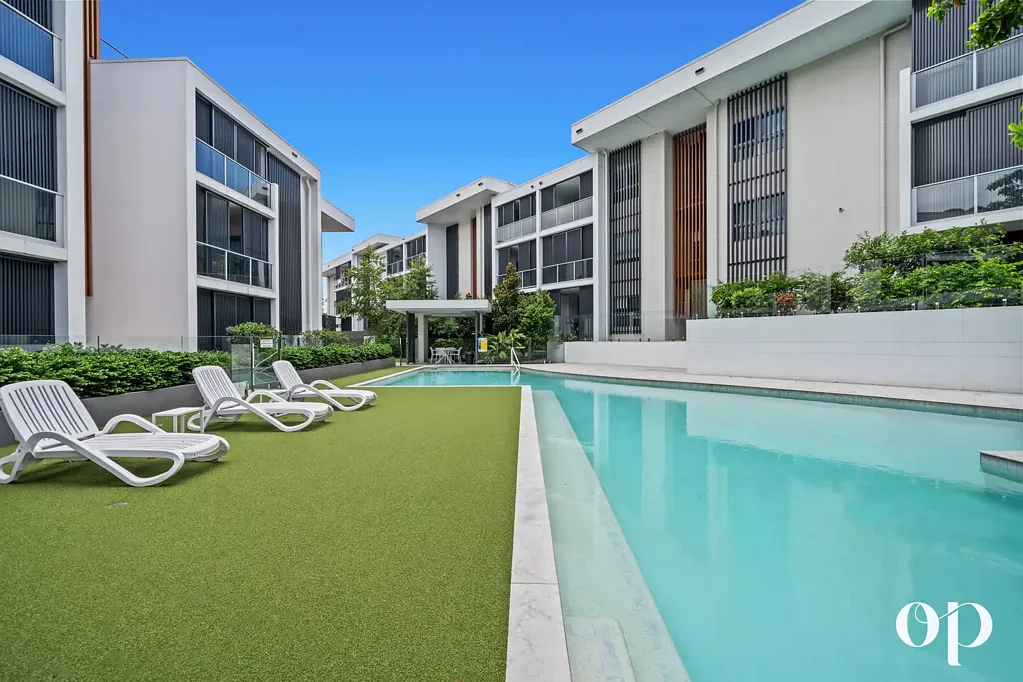 32/30 Careel Close, Helensvale, QLD 4212