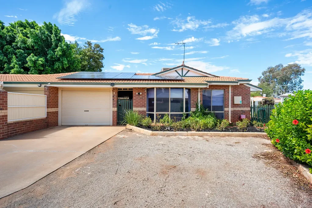 37B O'Connor Way, West Lamington, WA 6430