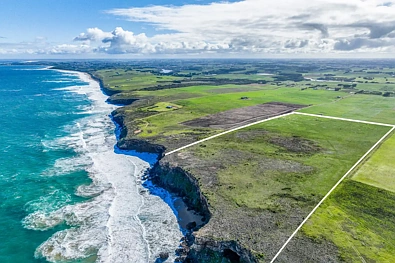 Warrnambool Exclusive Ocean frontage with unrivalled potential