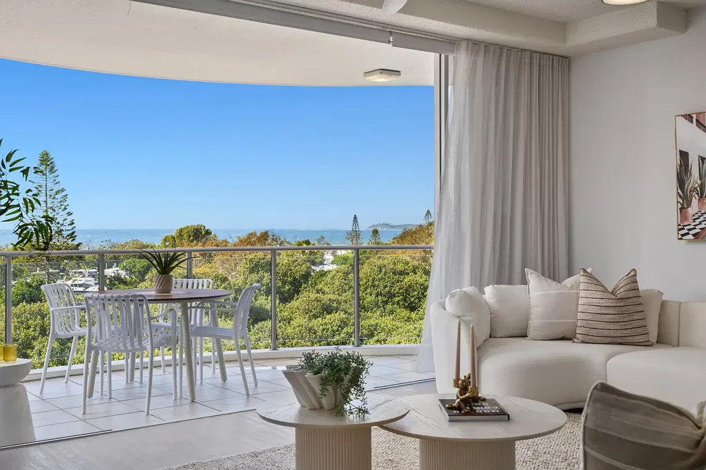 Maroochydore 2 Slaapkamer Panoramic Beachside Living in the Heart of Cotton Tree