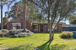 4 Dollis Way, Camillo