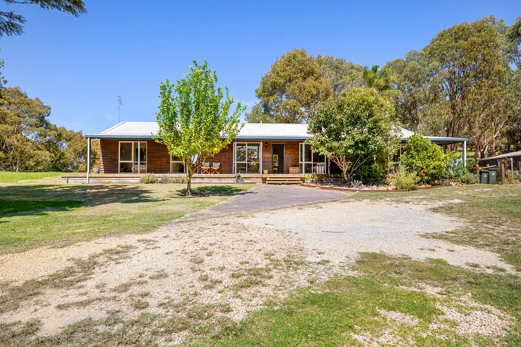 Metung  5 Acre Metung Lifestyle Living