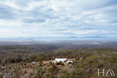 Swansea  Secluded bushland retreat