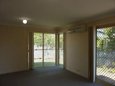 Living room - 31 Springsure Street, Runcorn, QLD 4113