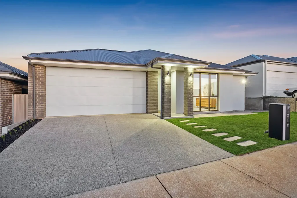 Mount Barker 3Kwarto Elevated Living with Views, Style & Space in Aston Hills