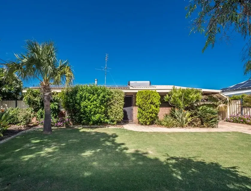 15 Church Street, Dongara, WA 6525, 4 ਕਮਰੇ, 1 ਬਾਥਰੂਮ, House