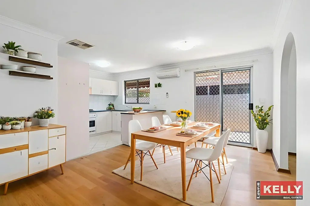 3BED 1BATH HOME IN QUIET COMPLEX NEAR BELMONT FORUM