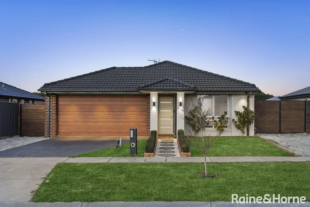 16 Barrett Street, Lancefield, VIC 3435