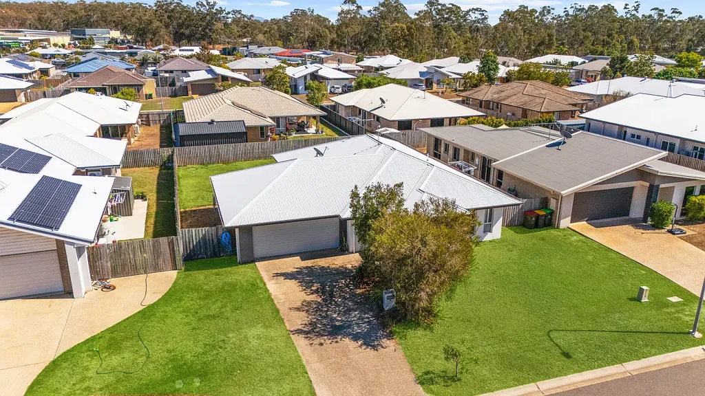 New Auckland 4कमरा Inviting Family Home in Bellbird Circuit