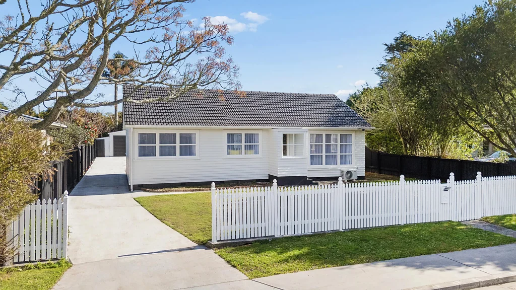 Papakura 3房  Renovated, Ready  More Than Meets the Eye