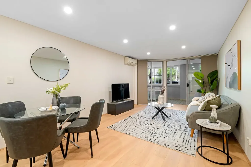 Alexandria 2chambre SUPERB TWO-BEDROOM COURTYARD APARTMENT