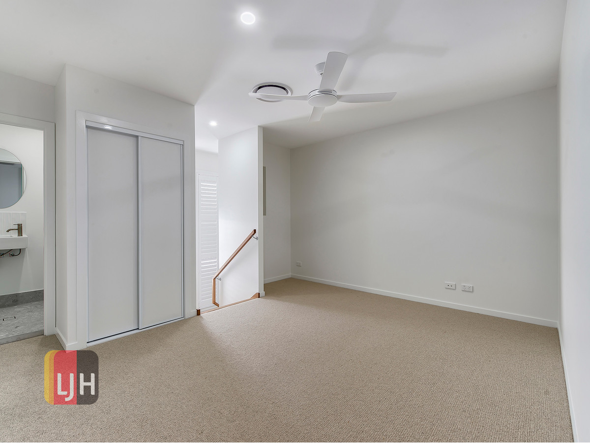 23A FIGGIS ST, KEDRON QLD 4031, 0部屋, 0バスルーム, Townhouse