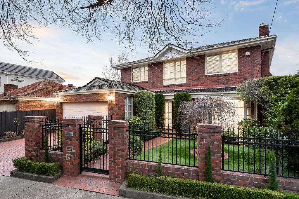 31 Kintore Crescent, Box Hill, VIC 3128