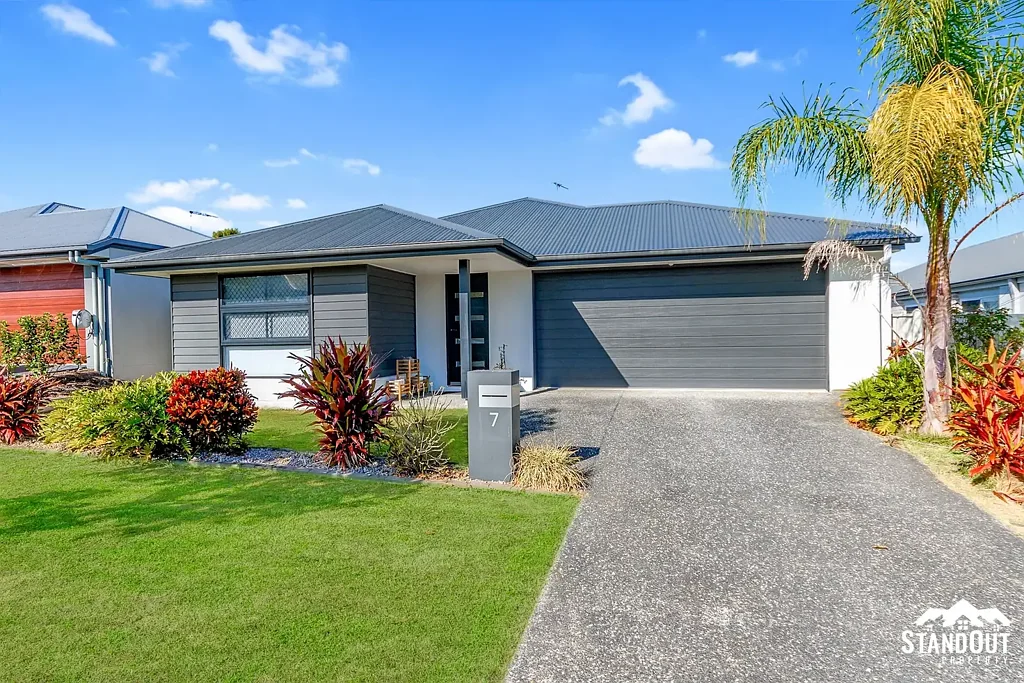 7 Newell Street, Ningi, QLD 4511