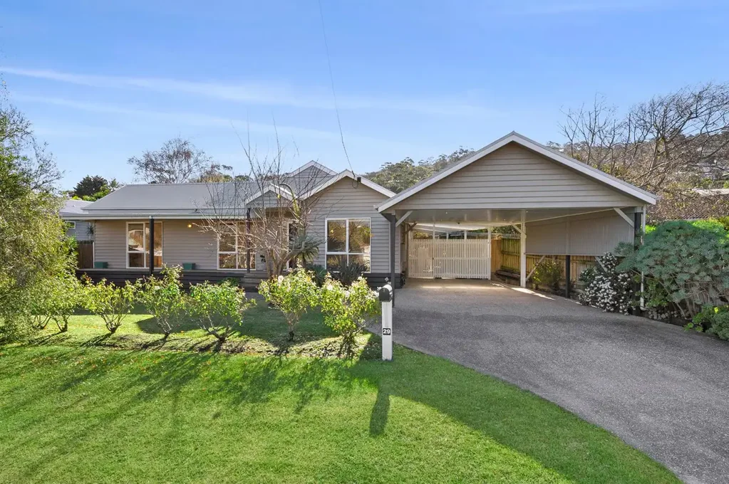 Safety Beach 3 Bedroom Country-Style Coastal Retreat