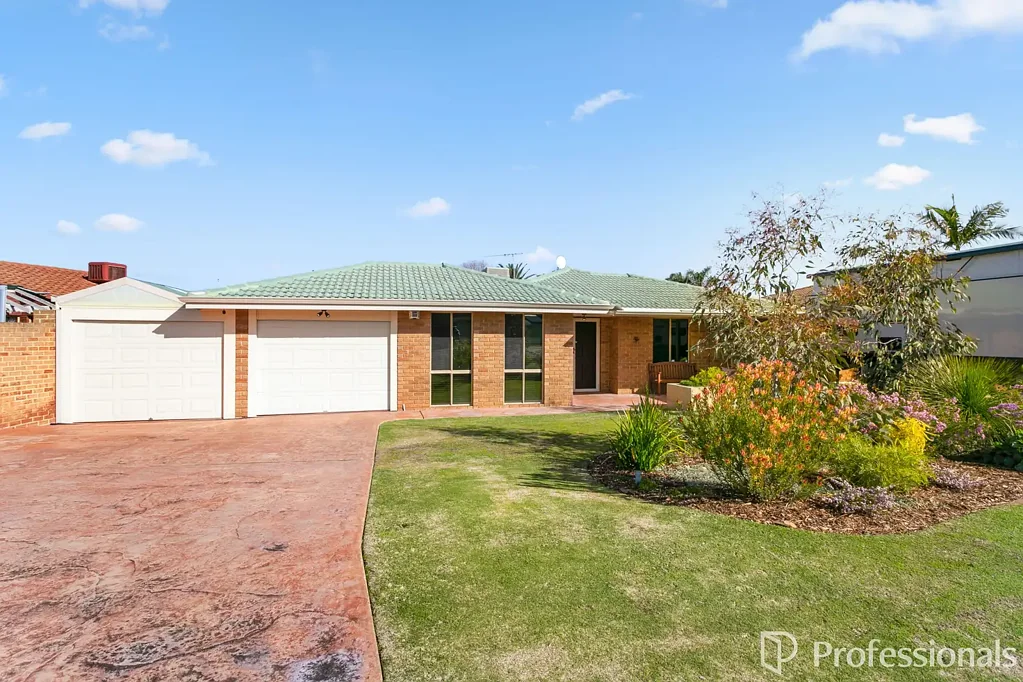 Lake Coogee 5Kwarto Spacious Family Living Just 3km from the Beach