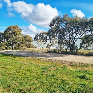 ਹੋਰ - 122 McFarlane Road, Lake Charm, VIC 3581