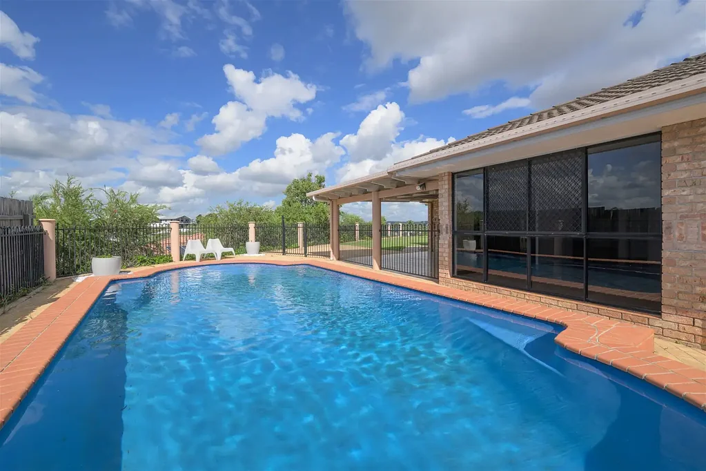 6 Forsyth Court, Tannum Sands, QLD 4680