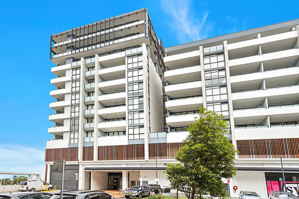 610/10 Village Place, Kirrawee, NSW 2232