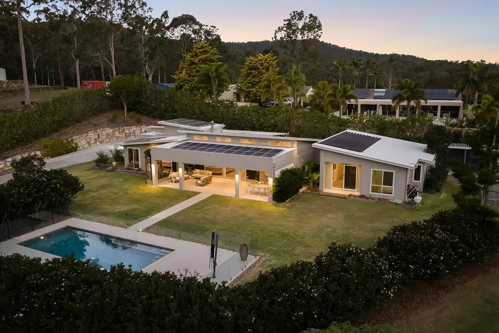 Maudsland 5房  A Self-Sufficient Lifestyle Estate with Extraordinary Infrastructure