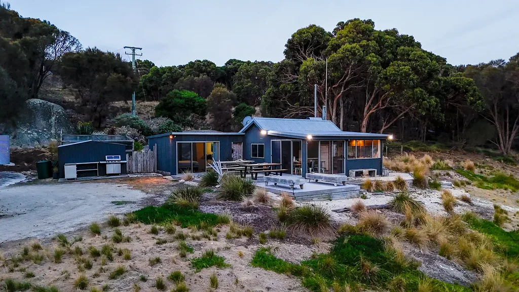 Leeka The Lil Shack - A Rare Waterfront Escape Where the World Slows Down