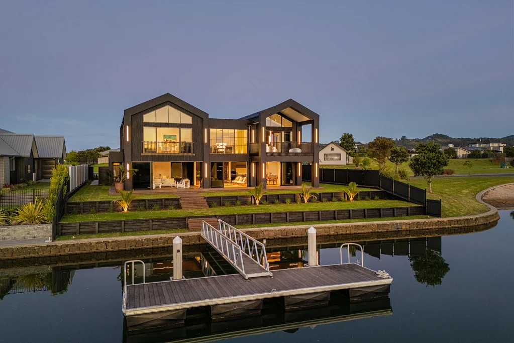 Whitianga 5房  Award-Winning Waterfront Luxury in Whitianga