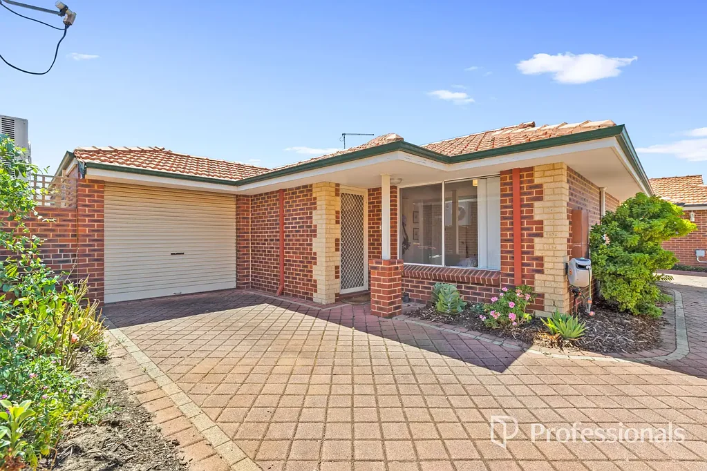 2/17 Kathleen Street, Yokine, WA 6060