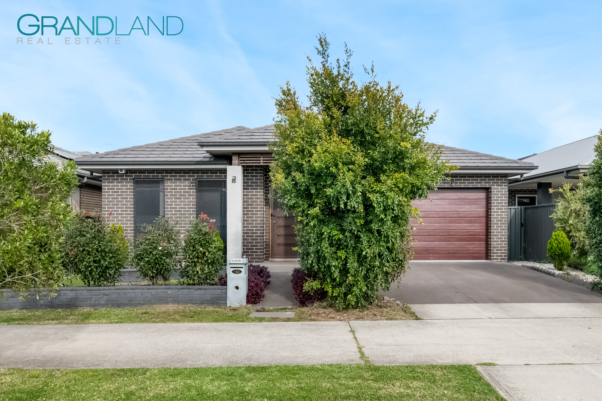 132 POZIERS RD, EDMONDSON PARK NSW 2174, 0 침실, 0 욕실, House