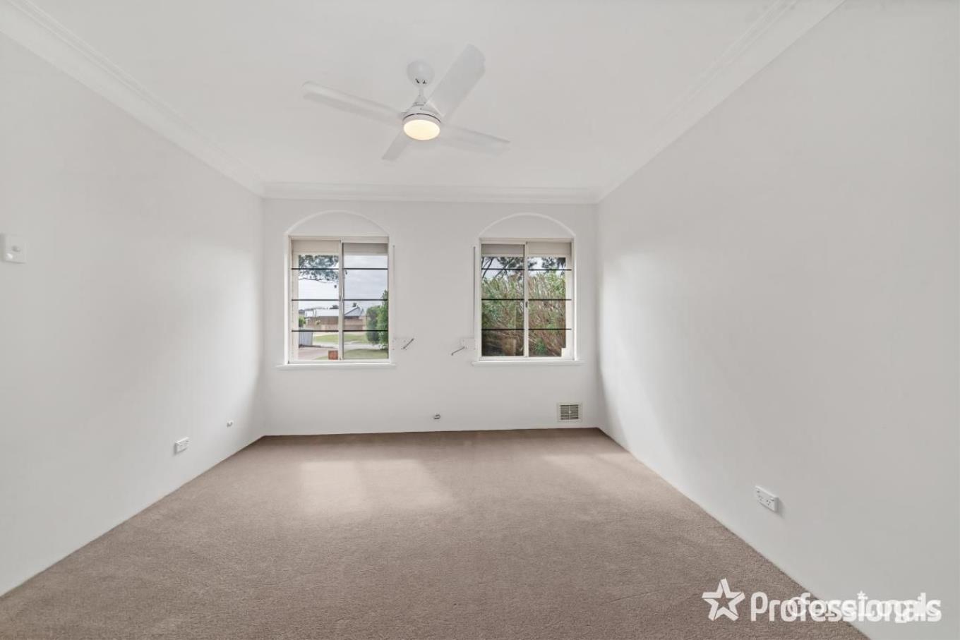 31A MORETON CR, WARNBRO WA 6169, 0房, 0浴, House