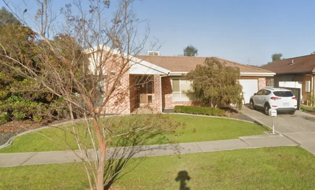 9 Roadshow Drive, West Wodonga, VIC 3690