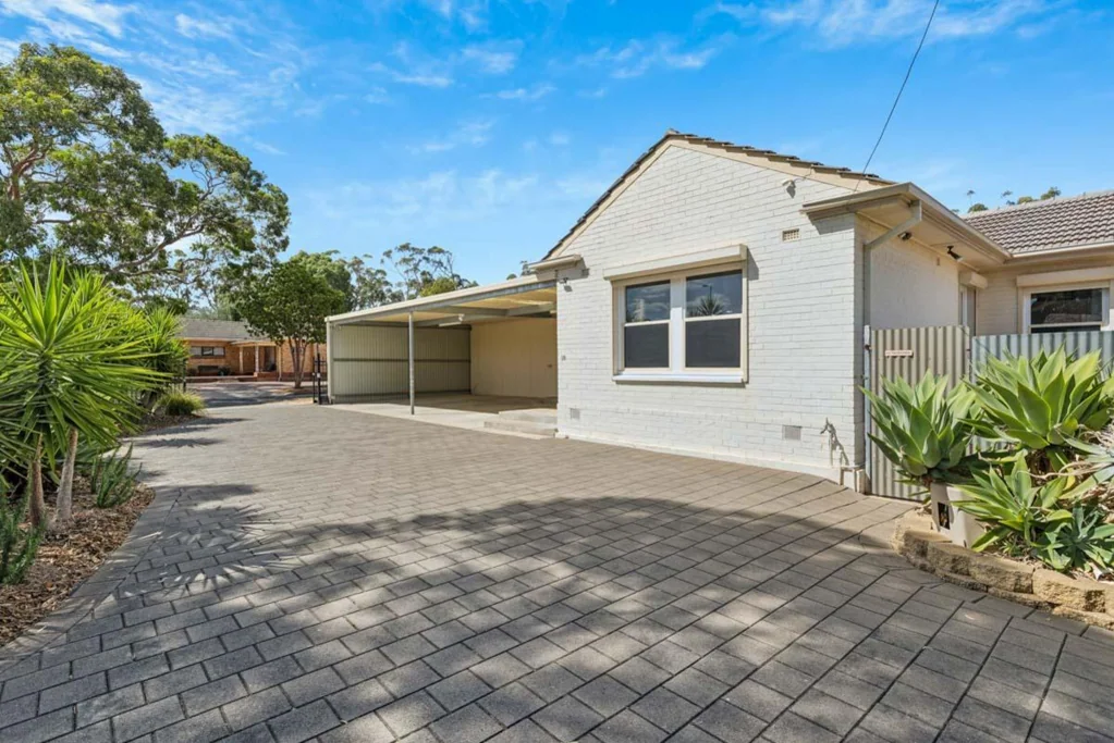18 Chaddenwick Road, Elizabeth Vale, SA 5112