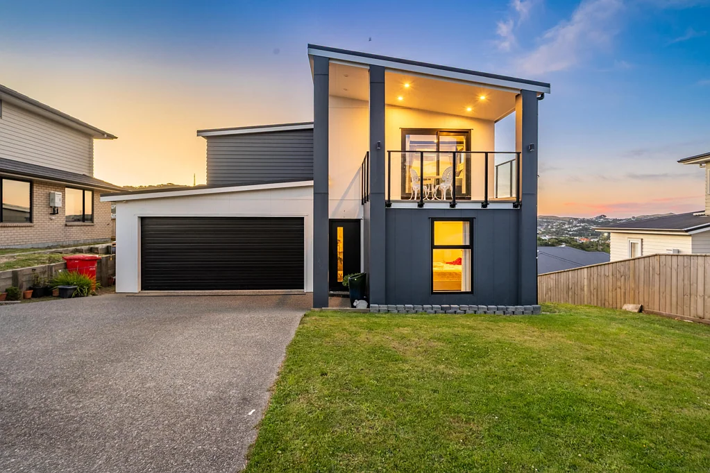 Newlands 4 Bedroom Premium, Space, Modern, Sun, Views & Move-In Ready