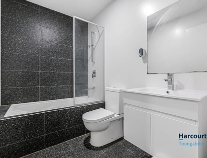 7B/35-43 Toongabbie Road, Toongabbie, Western Suburbs, 2 Kuwarto, 2 Banyo, Apartment