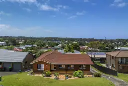 21 Barnes Street, Woolgoolga