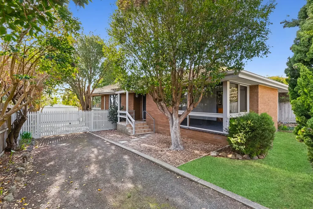 Spacious Family Home in Prime Leopold Location