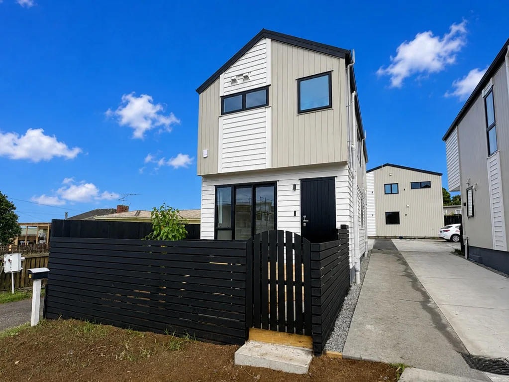Mangere, 3 bedrooms