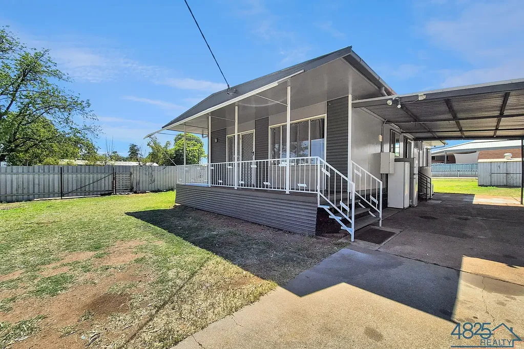 Mount Isa 3ਬੈੱਡਰੂਮ Great family home