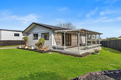 85 Redcrest Avenue, Papakura, 3 Bedrooms, 1 Bathrooms, House