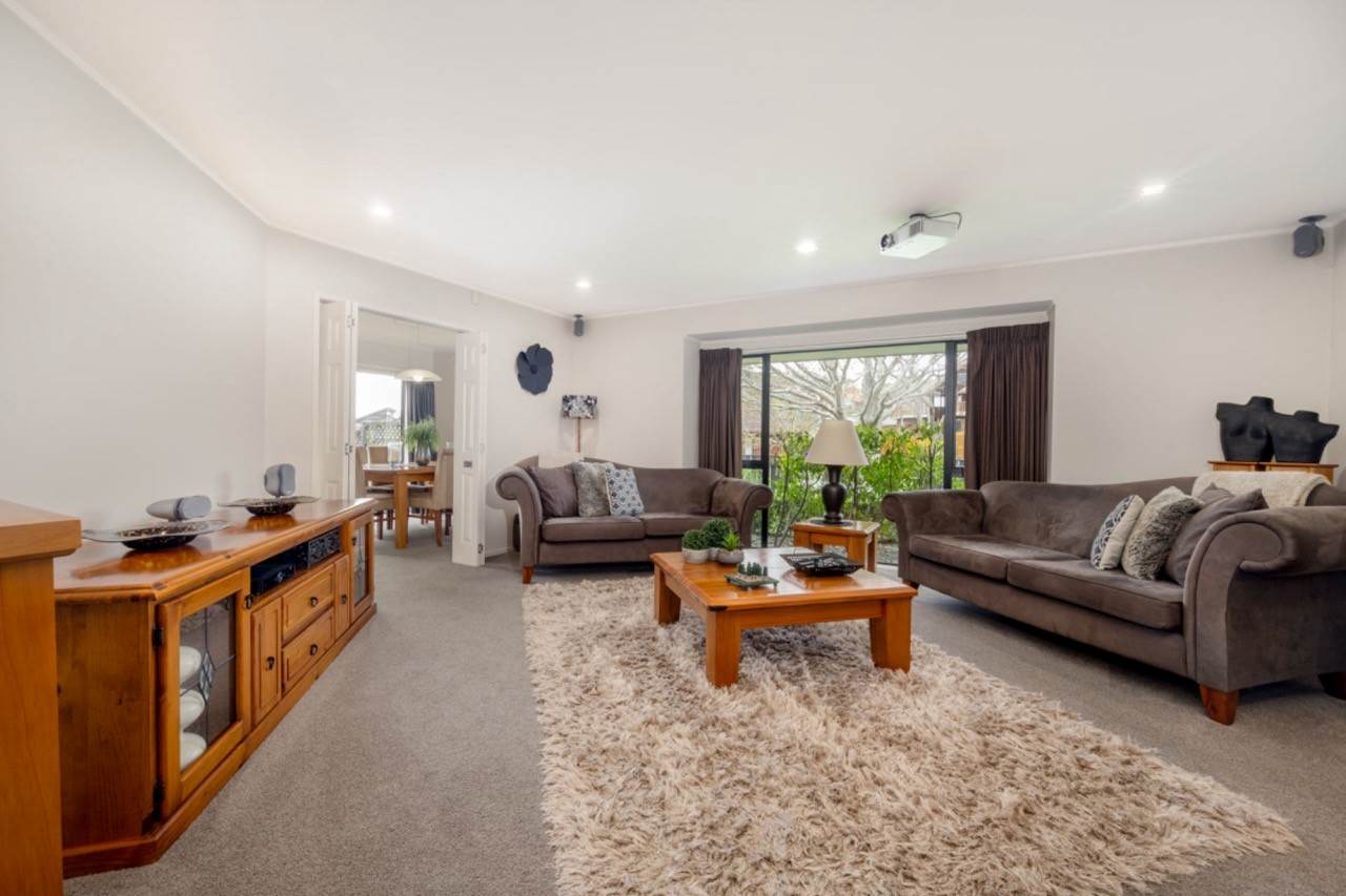 16 Britannia Place, Half Moon Bay, Auckland - Manukau, 5 habitaciones, 0 baños, House