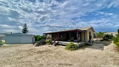 1-3 BAY RD, VENUS BAY SA 5607, 3 Kuwarto, 1 Banyo, House