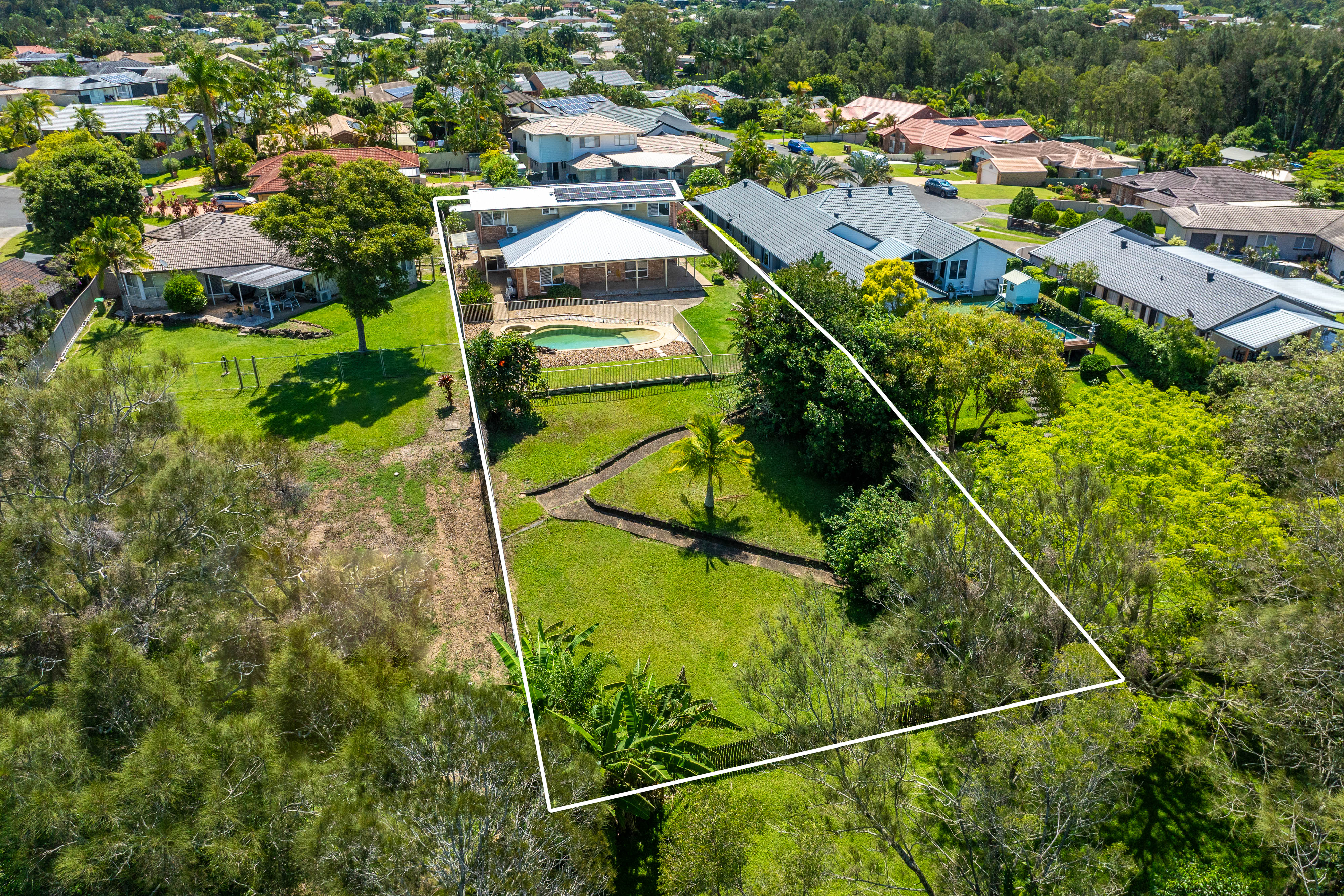 11 ELSEMORE CT, CARRARA QLD 4211, 0 Bedrooms, 0 Bathrooms, House