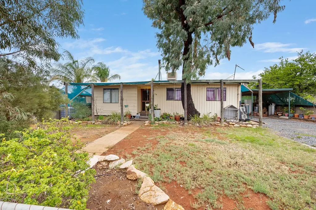 118 Sylvester Street, Coolgardie, WA 6429